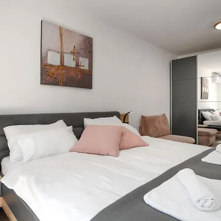 Casa Ada By Briskva Villa