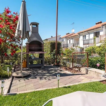 Casa Ada By Briskva Vila