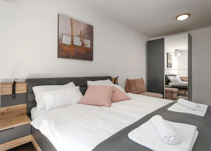 Casa Ada By Briskva 빌라