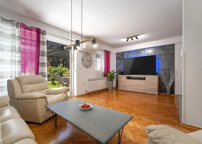 빌라 Casa Ada By Briskva 포레치