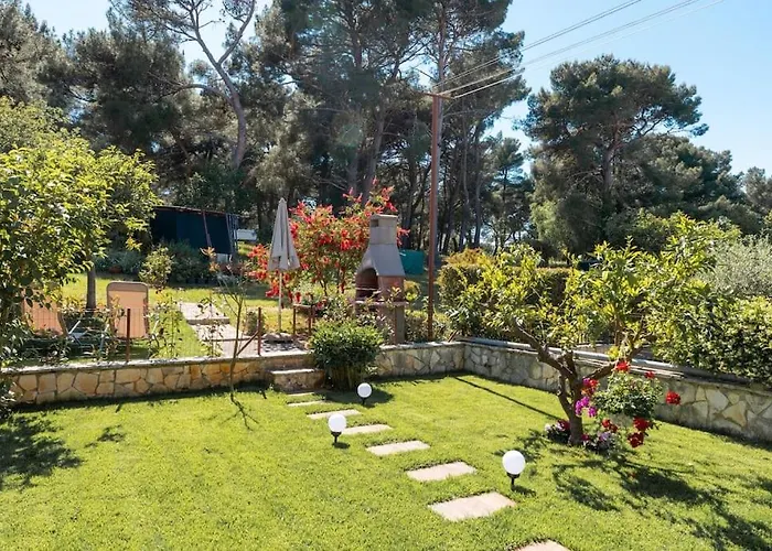 빌라 Casa Ada By Briskva *